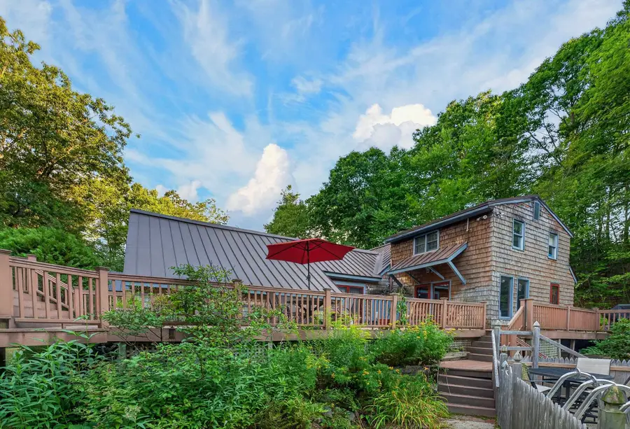 20 Wildwood Acres, Newfane, VT 05345 - #2