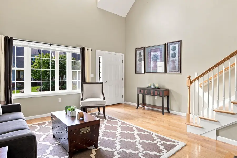 8 Locksley Lane, Raymond, NH 03077 - #3