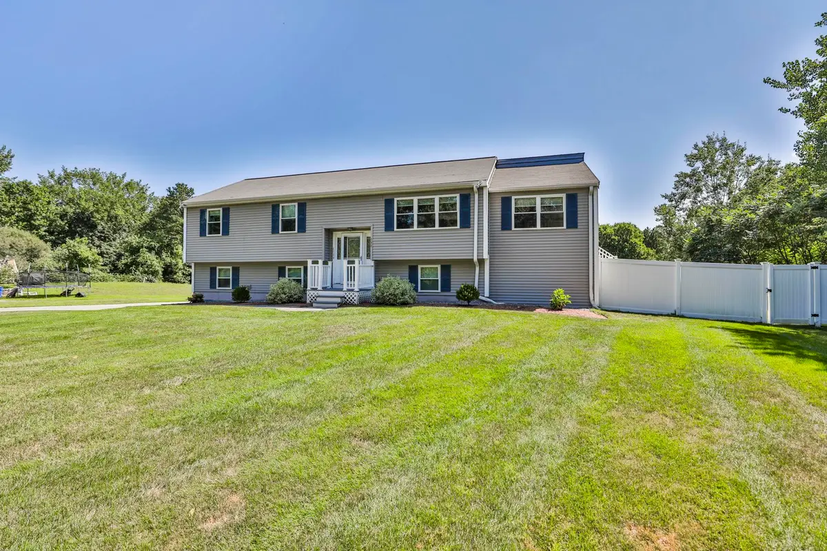 506 Mammoth Road, Pelham, NH 03076 - #1