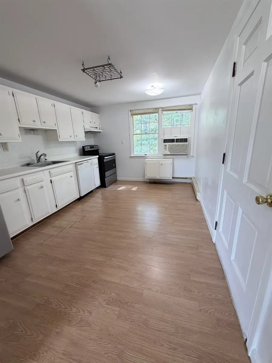 21 Folly Mill Terrace #5E, Seabrook, NH 03874 - #2