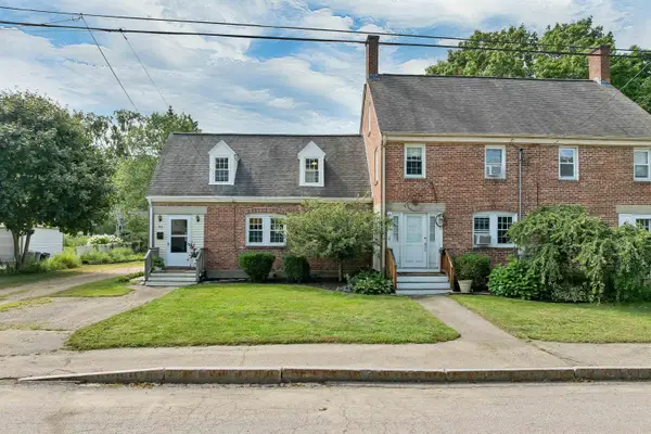 23+25 Cedar Street, Newmarket, NH 03857