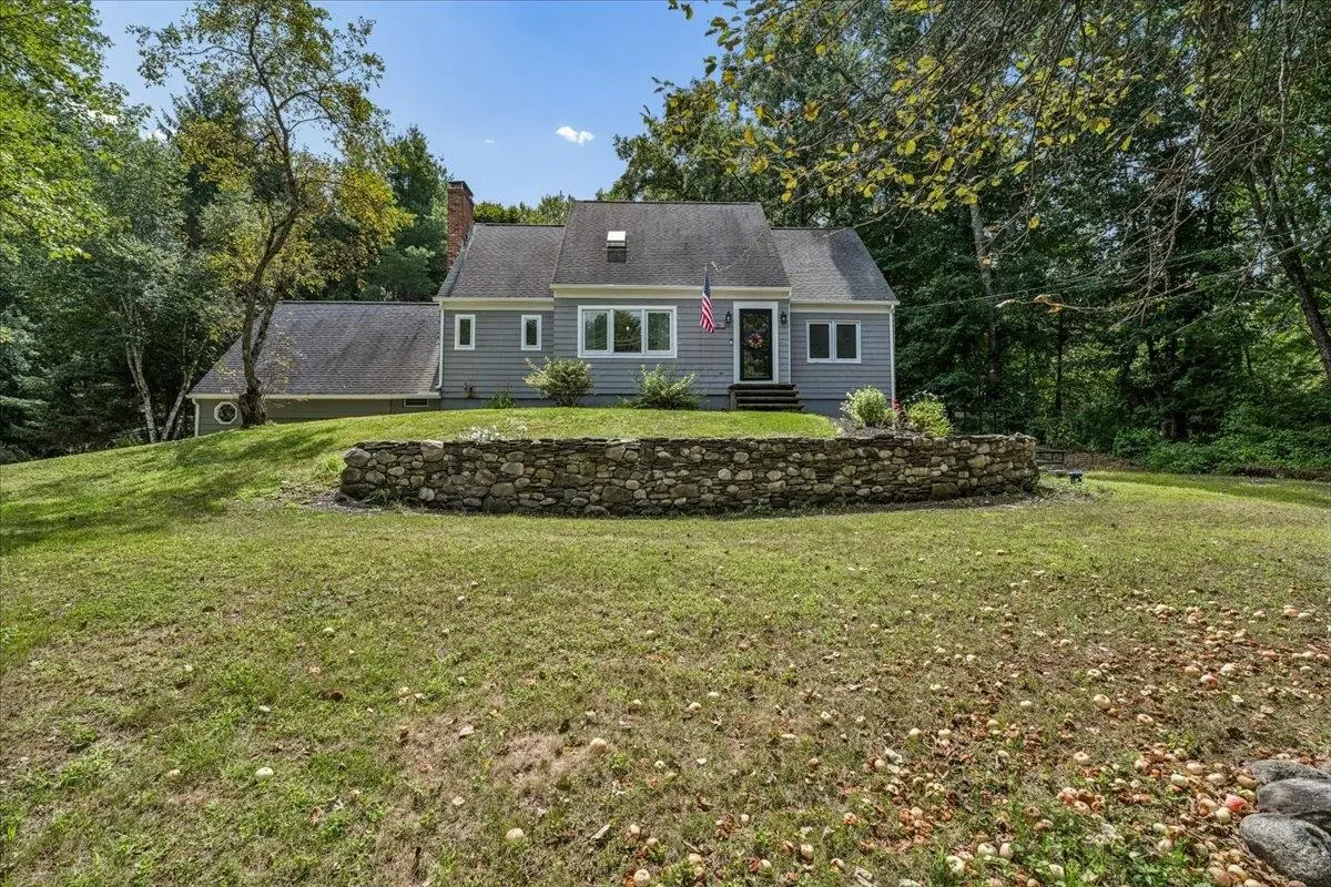 93 Old Nashua Road, Londonderry, NH 03053 - #1