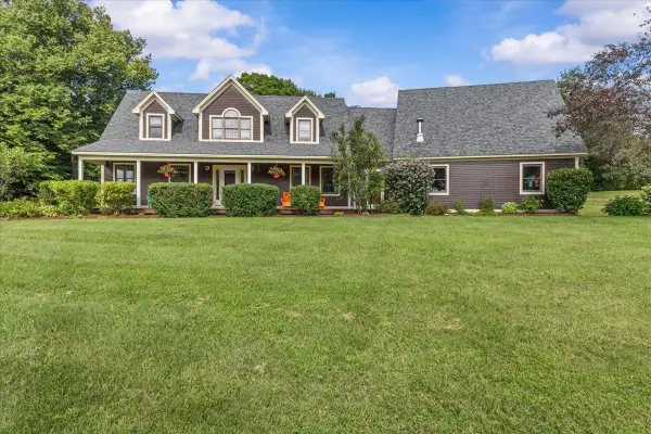 21 Meadow Drive, Jericho, VT 05465
