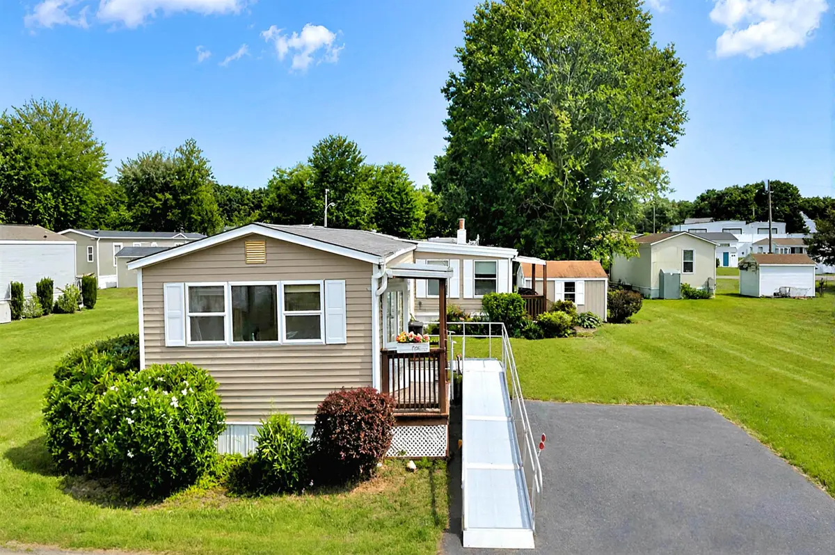 149 Garden Street, Seabrook, NH 03874 - #1