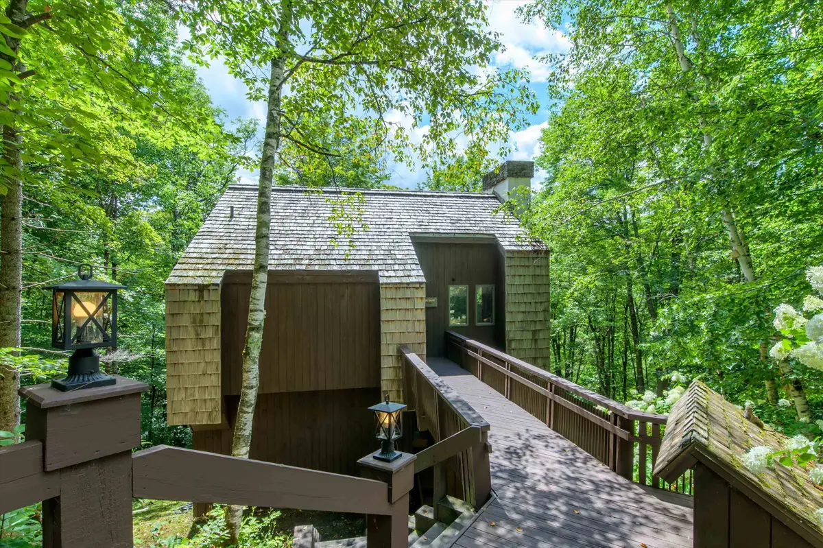 283 Salt Ash Road, Plymouth, VT 05056 - #1
