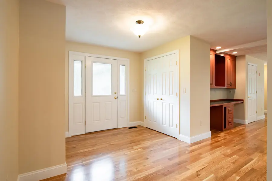 8 Mulligan Drive, Dover, NH 03820 - #3