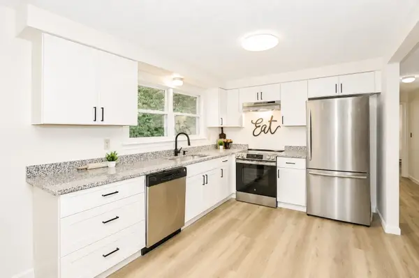 292 Wilsons Crossing Road, Auburn, NH 03032