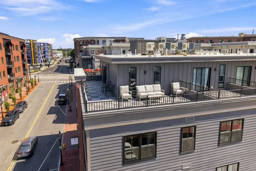 238 Deer Street #401, Portsmouth, NH 03801 - #2