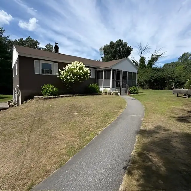 100 Currier Road, Pelham, NH 03076 - #2