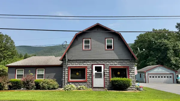 928 Main Road, Stamford, VT 05253