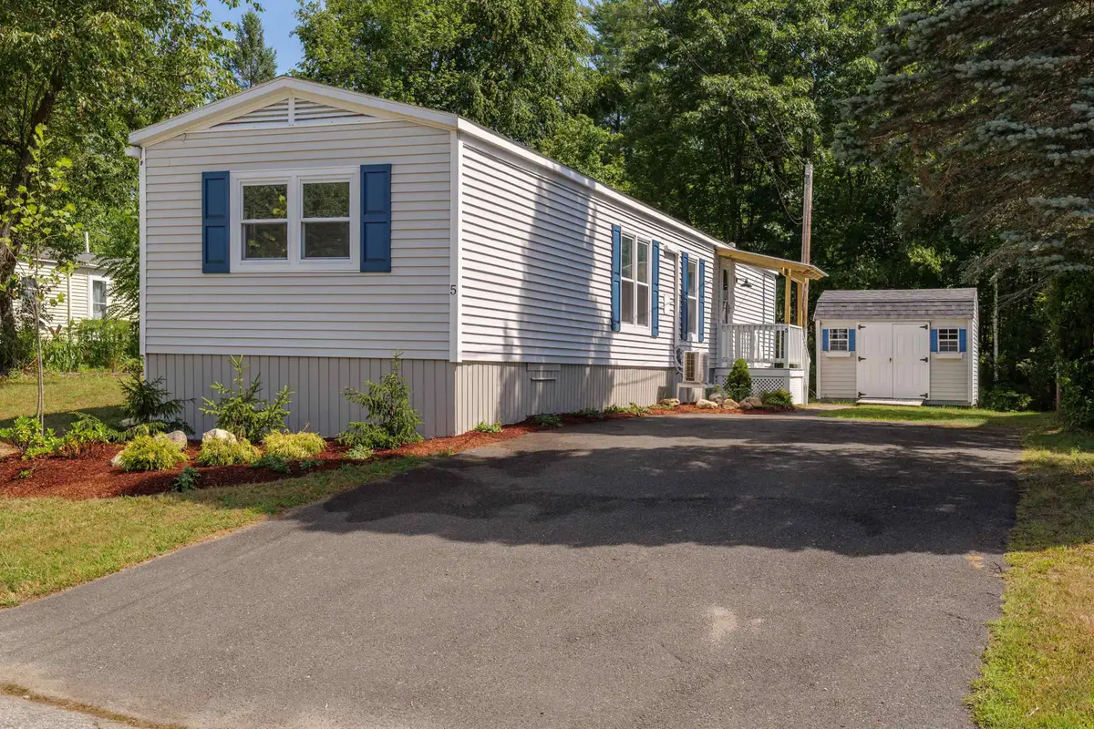 5 Christian Street, Danville, NH 03819 - #1