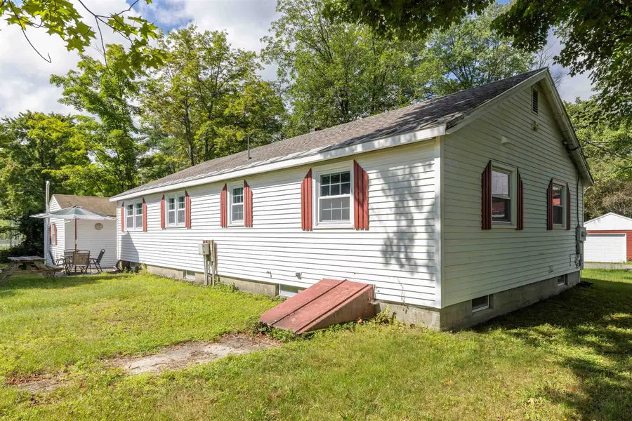 8 Cilley Lane, Bradford, NH 03221 - #2