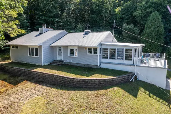 20 Meadow Lane, Goffstown, NH 03045