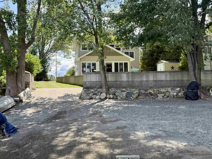 208 Sandy Cove Road, Saint Albans, VT 05478 - #2