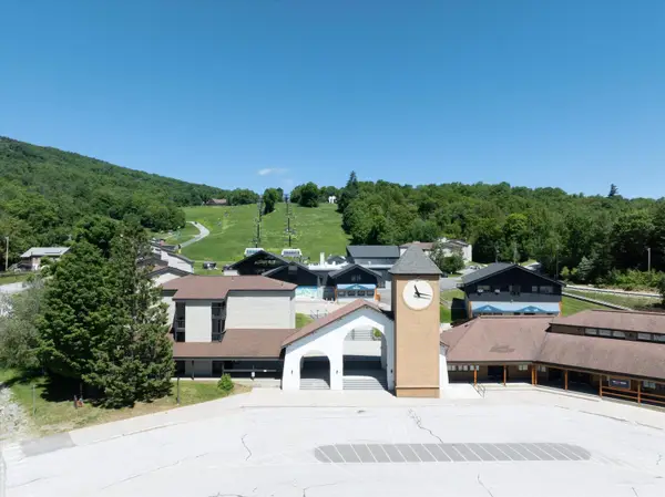 350 Mountain Road #B206, Ludlow, VT 05149
