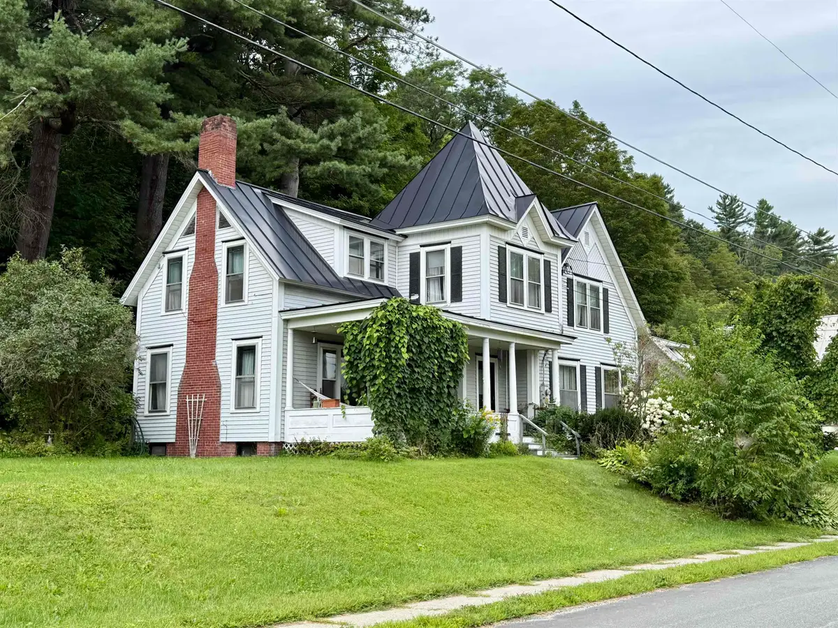 190 Pleasant Street, Royalton, VT 05068 - #1