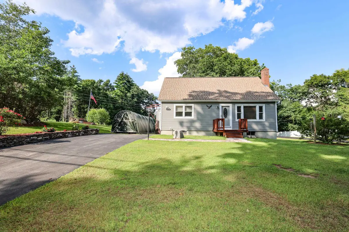 5 York Road, Hudson, NH 03051 - #1