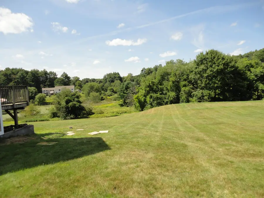 25 Pendleton Lane, Londonderry, NH 03053 - #3