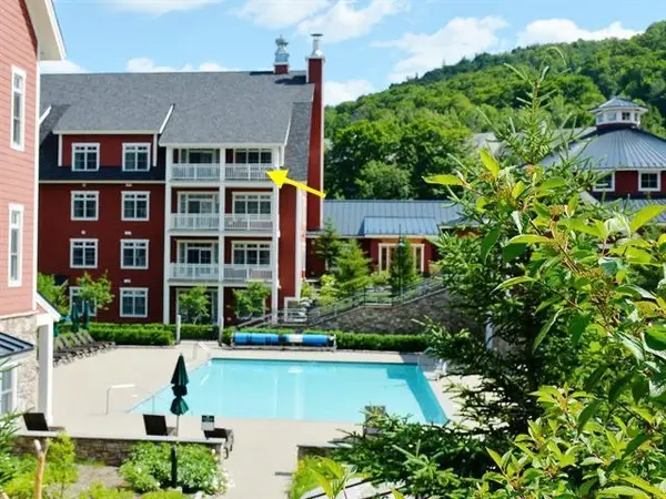 102 Forest Drive #401 (plus lockout 403) / IV, Warren, VT 05674
