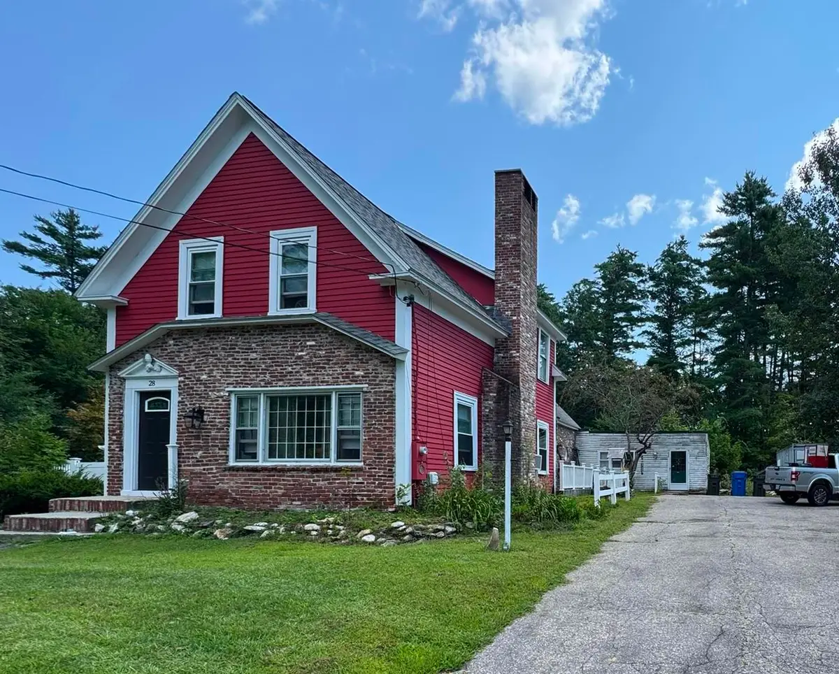 28 Auburn Road, Londonderry, NH 03053 - #1