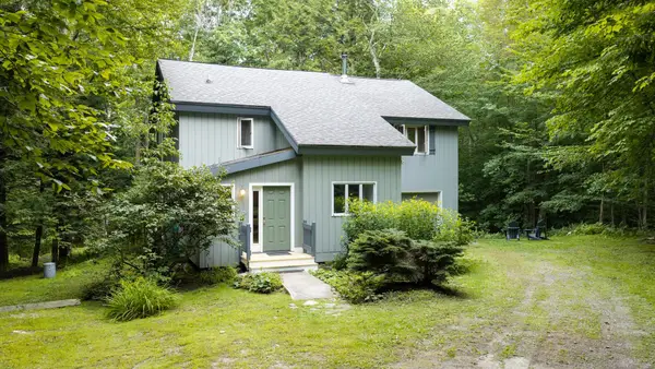 33 Burnt Hill Road, Winhall, VT 05340