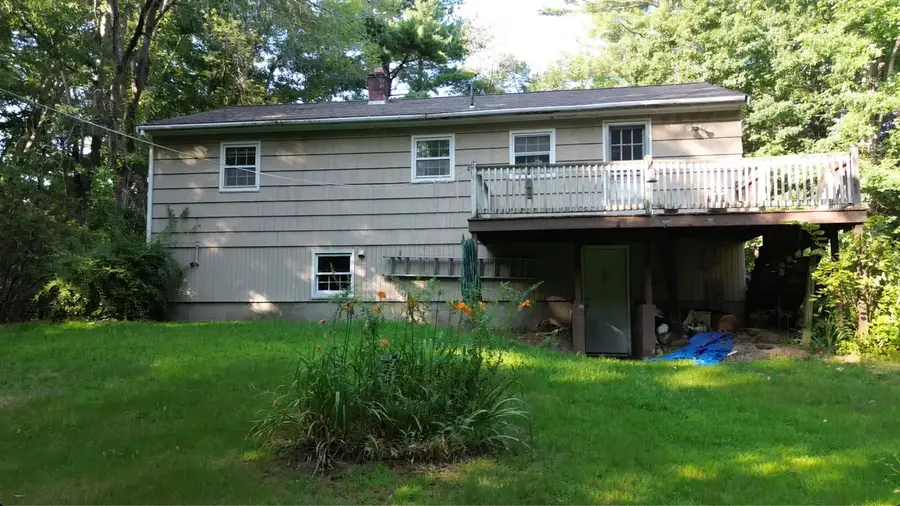 25 Chagnon Lane, Pelham, NH 03076 - #3
