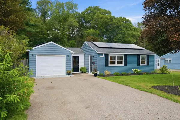 212 Holly Lane, Portsmouth, NH 03801