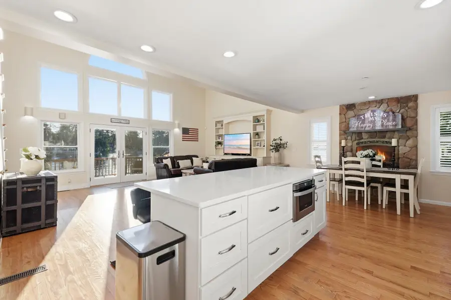 45 Ball Avenue, Salem, NH 03079 - #3