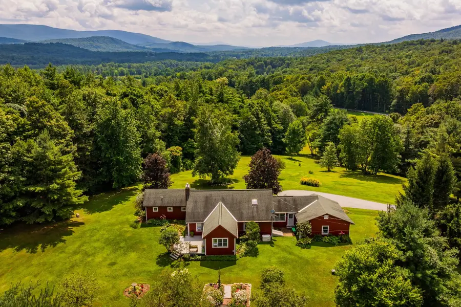 262 Timber Trail Road, Shaftsbury, VT 05262 - #2