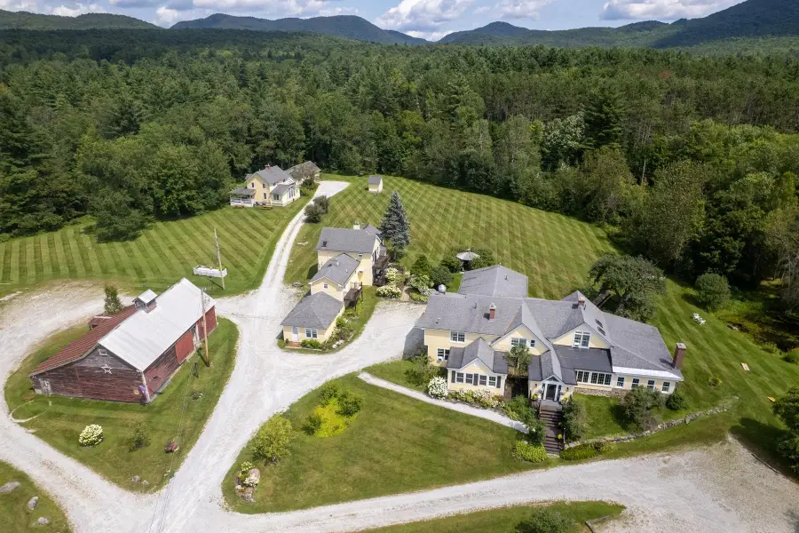 54 Red Clover Lane, Mendon, VT 05701 - #3