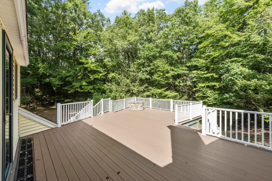 40 Cleveland Hill Road, Brookline, NH 03303 - #3