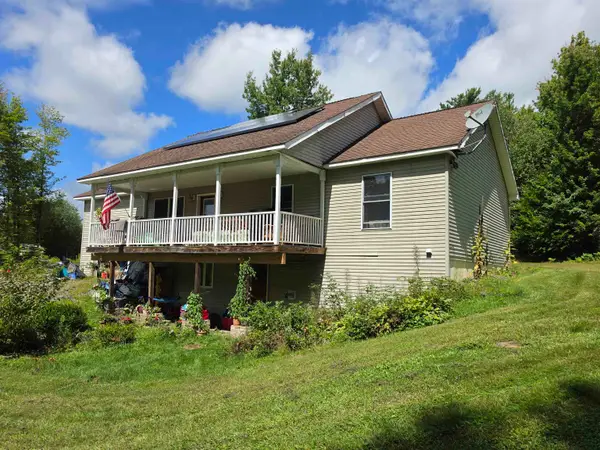 317 Spruce Lane, Eden, VT 05652