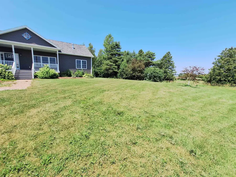 68 Firefly Lane, Saint Albans, VT 05478 - #2