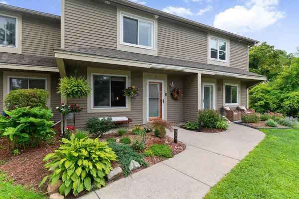 24 Overlook Drive, South Burlington, VT 05403