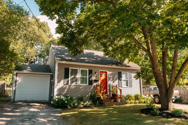 133 Woodbury Road, Burlington, VT 05401