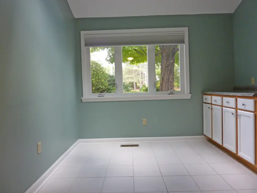 23 Aster Court, Nashua, NH 03062 - #3