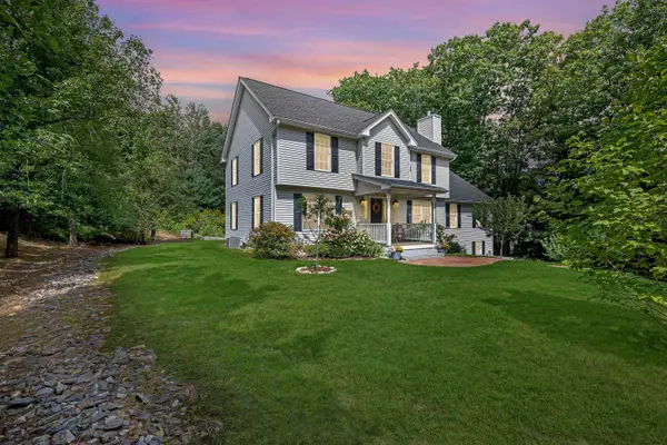 121 Birkdale Road, Bedford, NH 03110