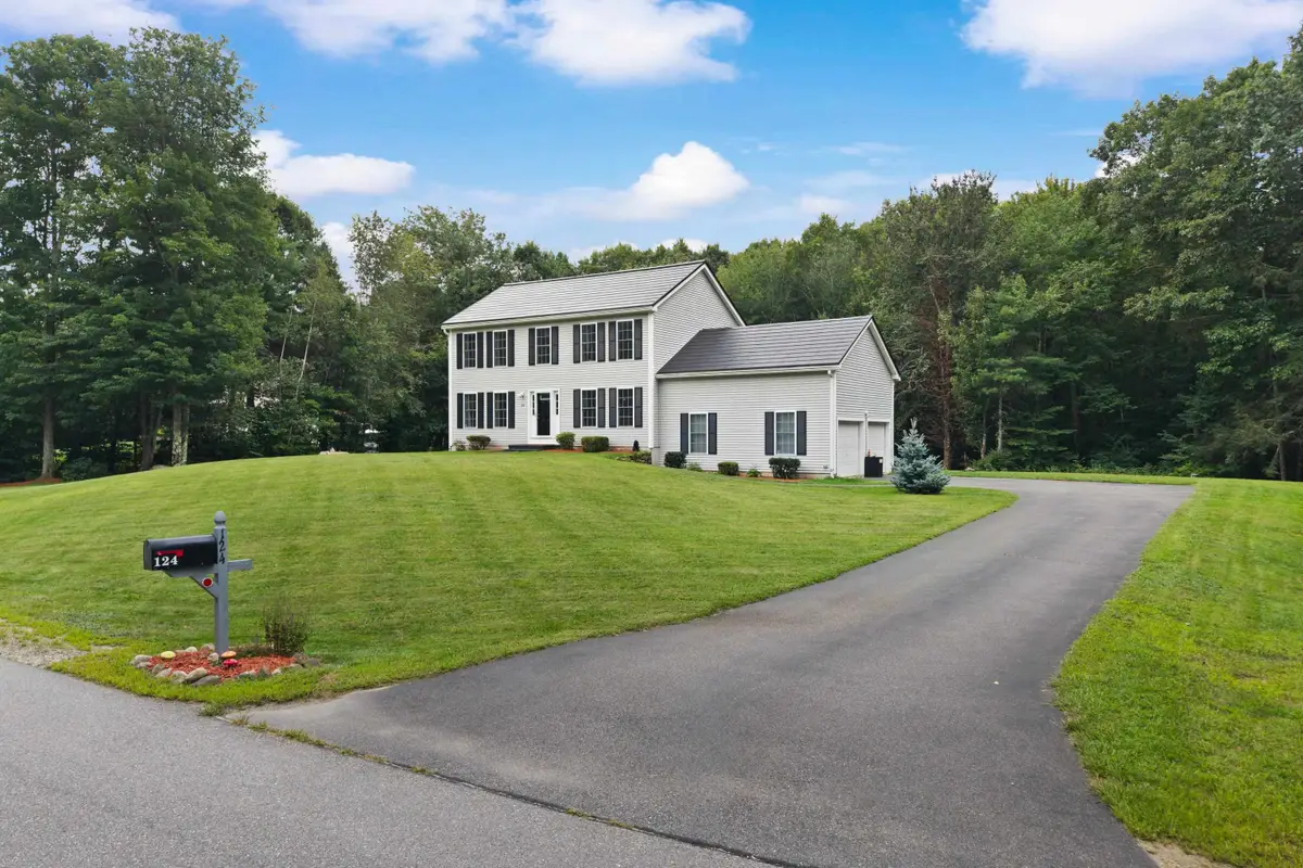 124 Olde Bridge Lane, Epping, NH 03042 - #1