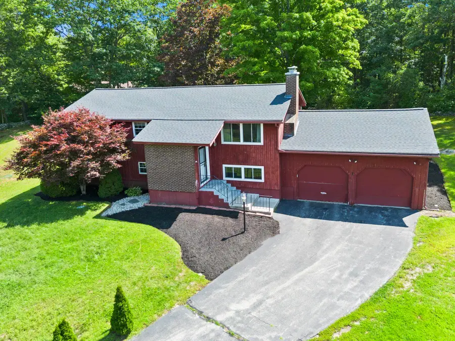 99 Kimball Hill Road, Hudson, NH 03051 - #3