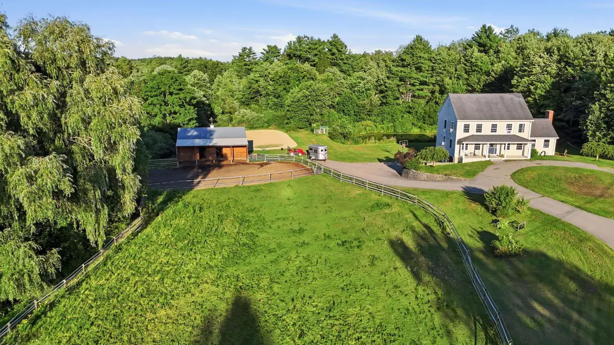 8 Lavoie Way, Somersworth, NH 03878 - #1