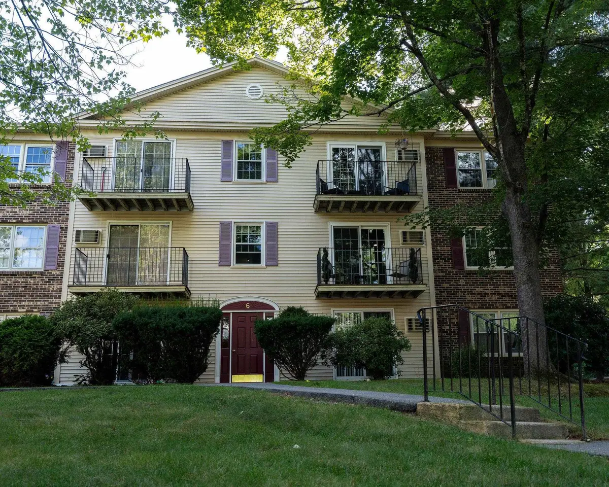 6 Autumn Leaf Drive #18, Nashua, NH 03060 - #1