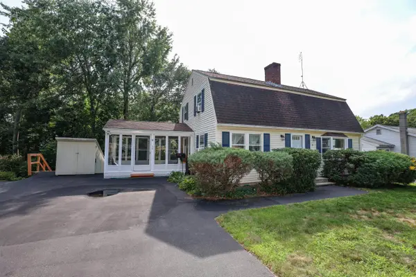 9 Roby Street, Nashua, NH 03060
