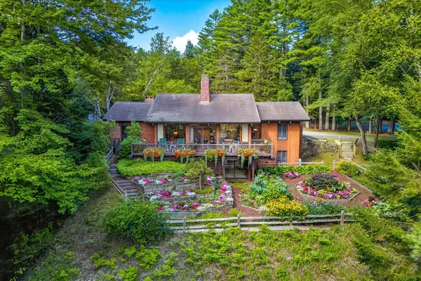 192 Vermont Route 100, Weston, VT 05161