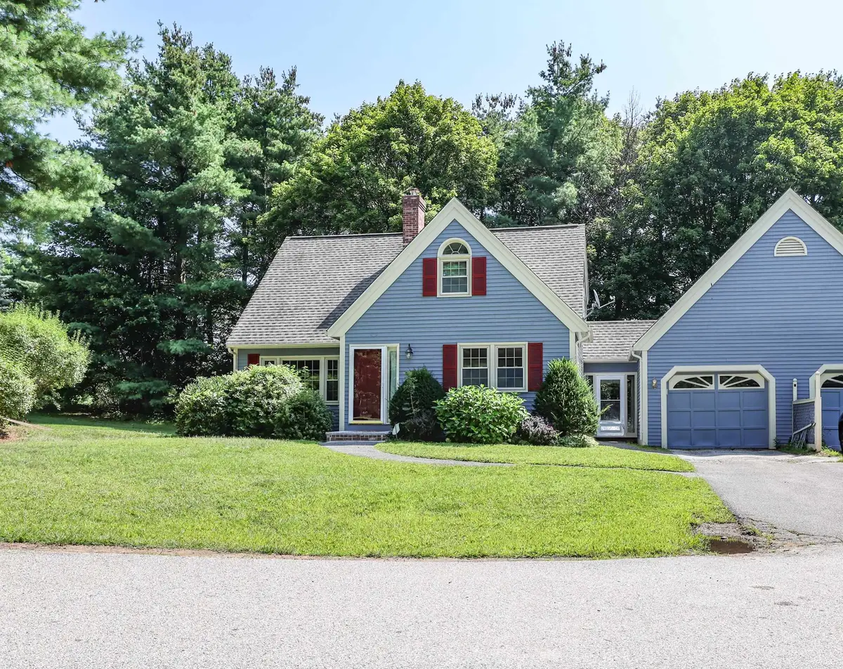 212 Winding Pond Road, Londonderry, NH 03053 - #1