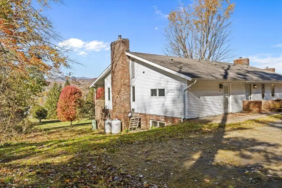 60 Snowdrift Lane #C4, Stowe, VT 05672 - #2