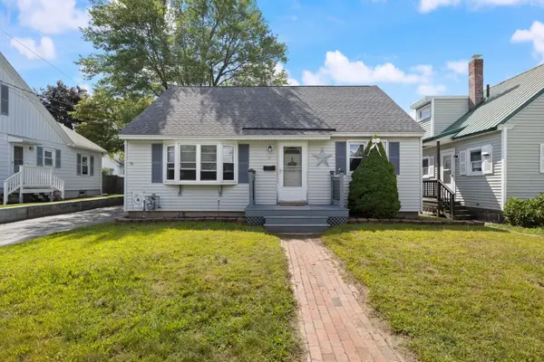 17 Lund Street, Nashua, NH 03060