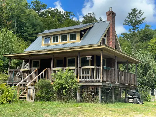 318 Clinton Road, Antrim, NH 03440