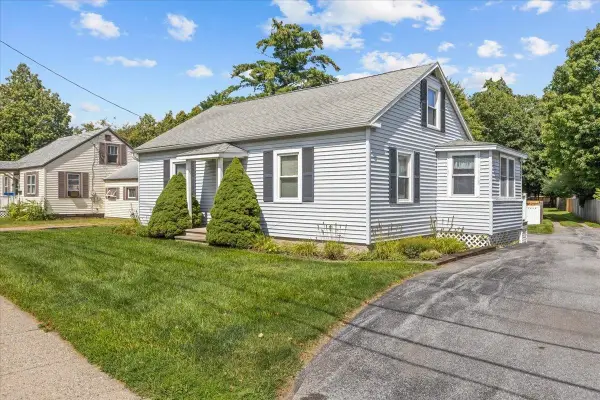 1 West Street, Essex Junction, VT 05452