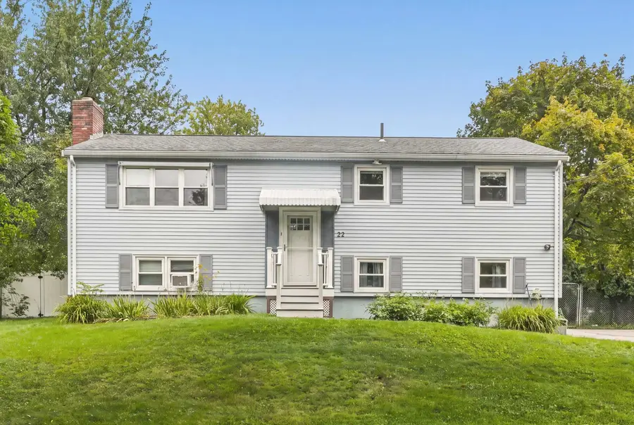 22 Woodbury Street, Salem, NH 03079 - #3