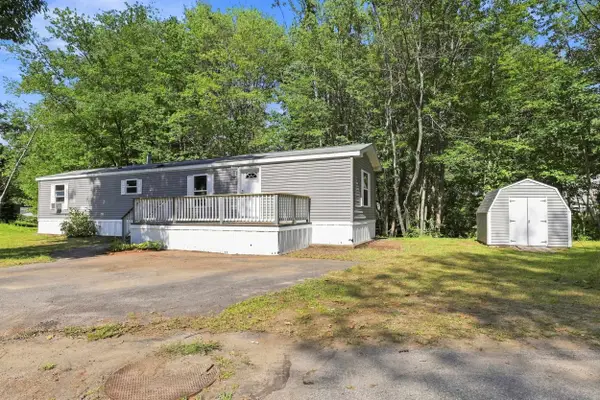 15 Roland Drive, Allenstown, NH 03275